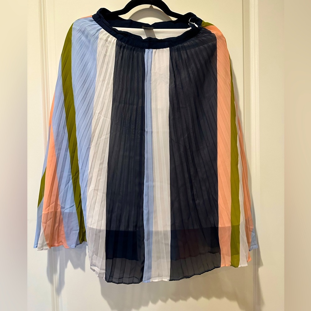 Colorful Anne Taylor size 4 skirt with pleats